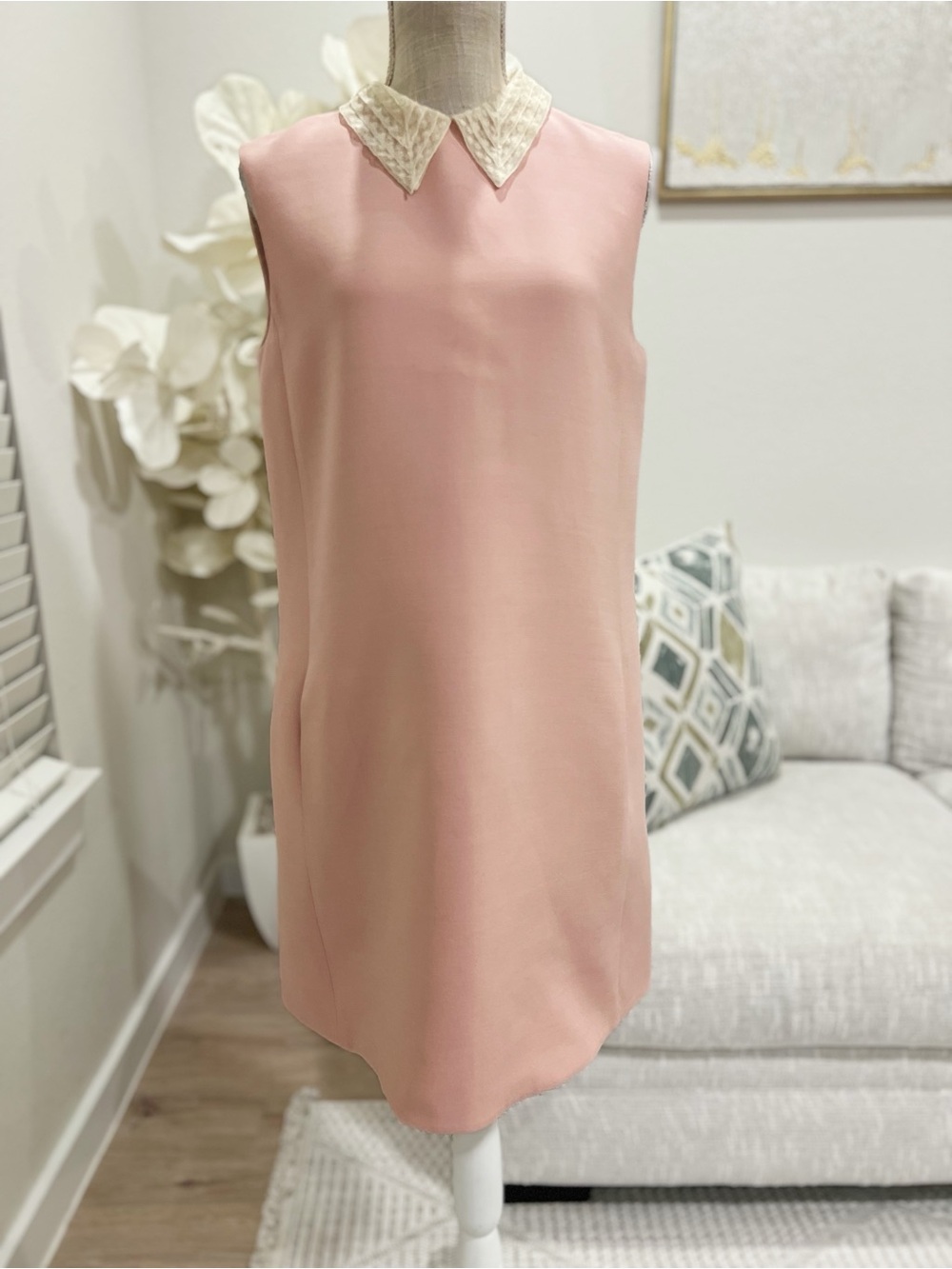 Dior Vintage Soft Pink Woman’s Sleeveless Shift Wool Midi Collar Dress 10